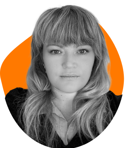 portrait-collaboratrice-ocean-marketing-charlotte-giacalone.webp Portrait professionnel d’une collaboratrice d’Océan, spécialisée en stratégies et pilotage.