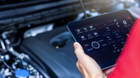 Diagnostic d’électrification d’une flotte automobile via la solution Océan sur tablette.