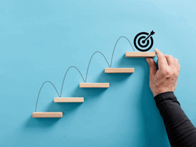 Illustration d’un plan en étapes permettant d’électrifier une flotte de véhicules en entreprise.